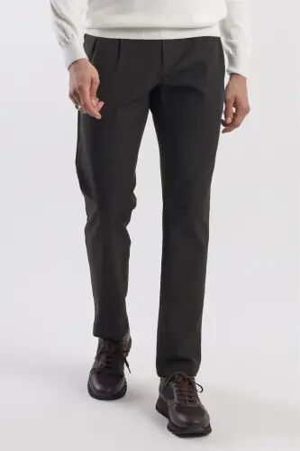 Qora Comfort Fit Ikki Cho'ntak Qopqoqli Plili Yon Cho'ntak Shim - Jakamen (1)