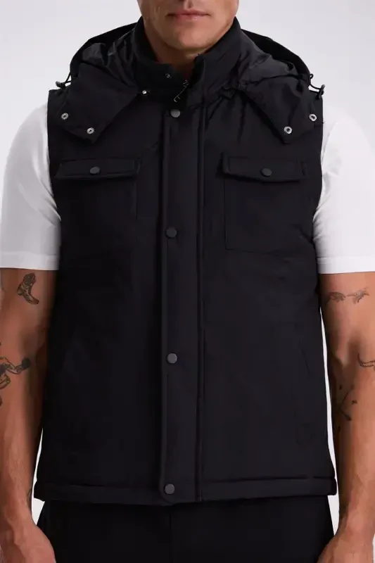 Qora Comort Fit Cho‘ntakli Kaputli Qulay Kesimli Safari Yelegi - 3