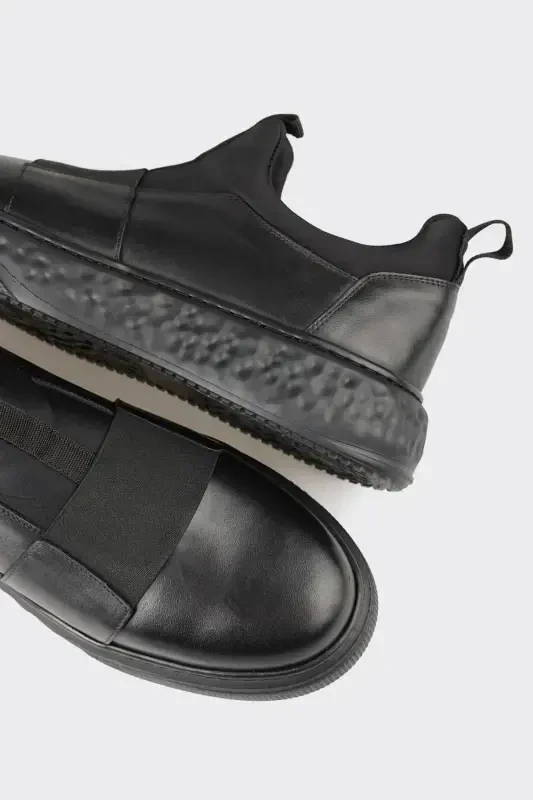 Qora erkaklar sport poyabzali - 5