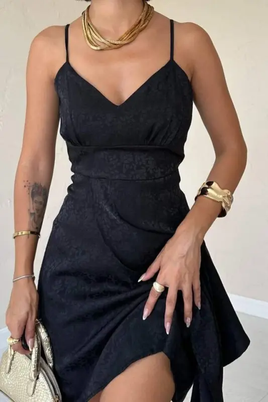 Qora jakkardli assimetrik ko'ylak - 3