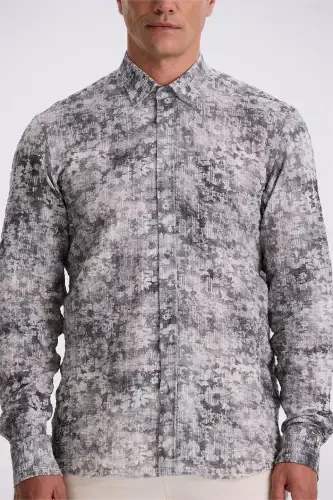 Qora naqshli tugmali yoqali Comfort Fit ko'ylak - 3