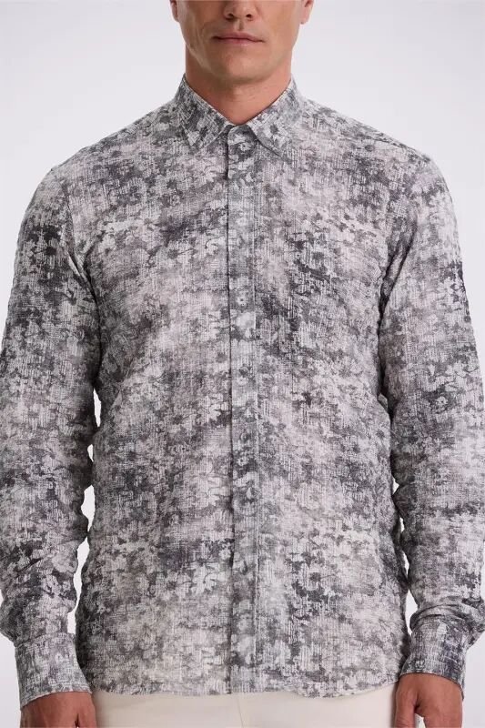 Qora naqshli tugmali yoqali Comfort Fit ko‘ylak - 3