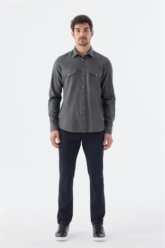 Qora rangli Comfort Fit, cho‘ntakli, tugmali, 100% paxta jinsi ko‘ylak - JAKAMEN (1)