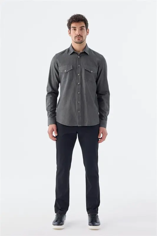 Qora rangli Comfort Fit, cho‘ntakli, tugmali, 100% paxta jinsi ko‘ylak - 2