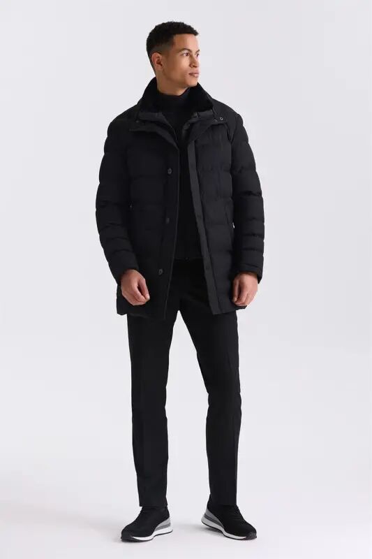 Qora Regular Fit Yoqali Mo'ynali Tugmali Shimshirilgan Kurtka - 2