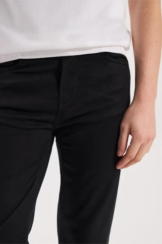 Qora Slim Fit 5 cho'ntakli sport shim - 3