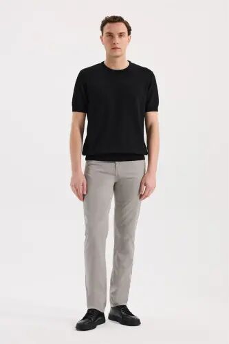 Qora Slim Fit Dumaloq Yoqali Rayon T-Shirt - 2