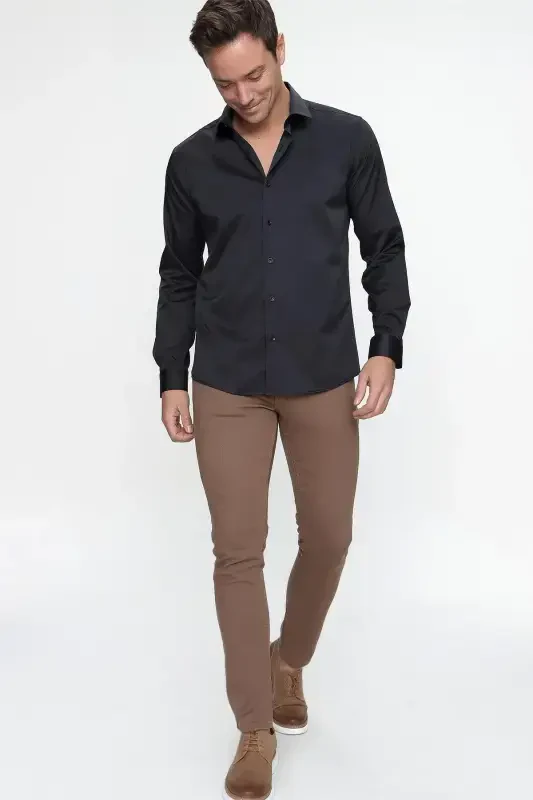 Qora Slim Fit To'g'ri Qattiq Yoqali Oson Dazmollanadigan (SOVĞA QUTISI) Uzun Ko'ylak - 3