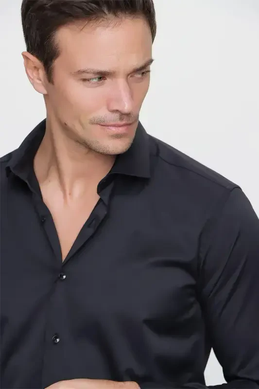 Qora Slim Fit To'g'ri Qattiq Yoqali Oson Dazmollanadigan (SOVĞA QUTISI) Uzun Ko'ylak - 6