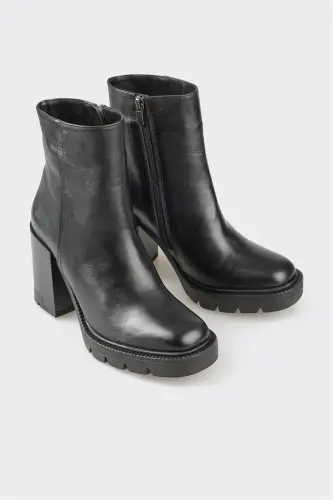 Qora teri ayollar poshnali etiklari - ELLE SHOES (1)