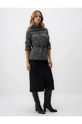 Qora yirtmaçli tor kesimli baland belli midi yubka - JIMMY KEY (1)