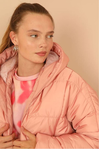 Quilted Fabric Zippered Collar Short Oversized/Loose Women's Jacket - Rose Quartz - 2