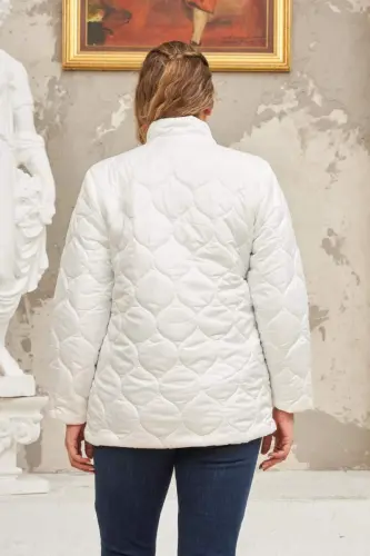 Quilted Plus Size White Coat - 4