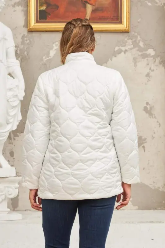 Quilted Plus Size White Coat - 4