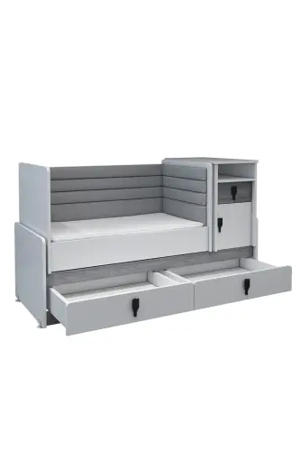 R 131 Cradle Child - 3