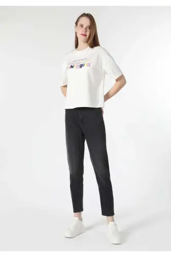 Mom Fit Yüksek Bel Daralan Paça Kadın Denim Jean Pantolon - LINER WASH - COLIN'S (1)