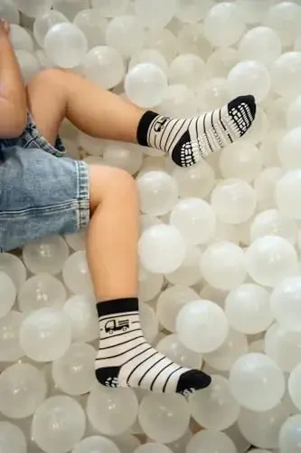 RATIVE Non Skid Anti Slip Crew Paypoqlar Chaqaloq Go'dak Bolalar Bolalar O'g'il bolalar uchun tutqichli. - 2