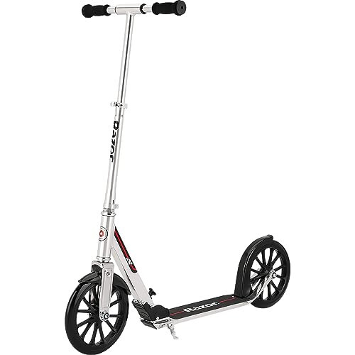 Razor A6 Çocuklar İçin 8 Yaş ve Üzeri Kick Scooter - Ekstra Uzun Direksiyon Simidi ve Daha Uzun Platform, 10” Üretan Tekerlekler, Çatırtı Önleyici Teknoloji, 220 lbs'ye Kadar Binici İçin - 1