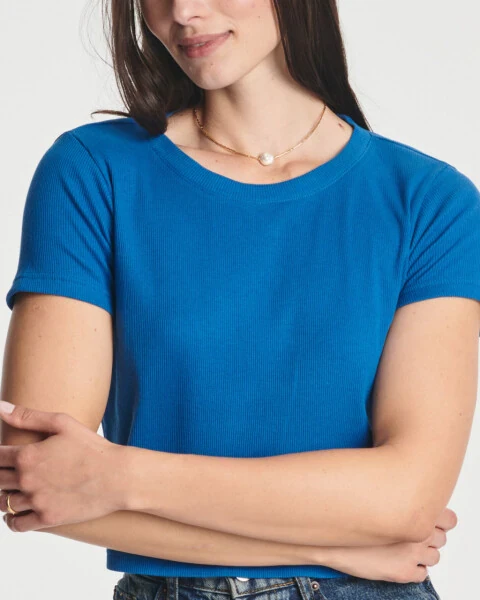 Real Essentials 4-Pack: Women's Short Sleeve Ribbed Knit Cotton Crew Neck Crop Top T-Shirt - (Available in Plus) - 4