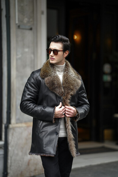 Real fur and leather jacket. - 1