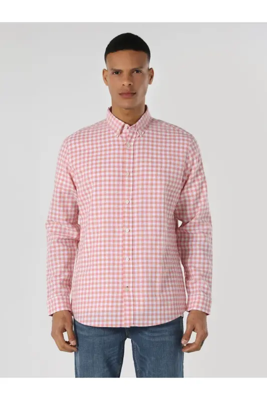 Red checkered, long-sleeved, regular fit men's shirt - 4