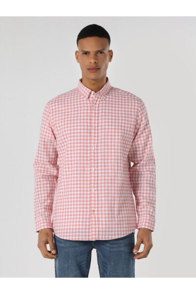 Red checkered, long-sleeved, regular fit men's shirt - 4