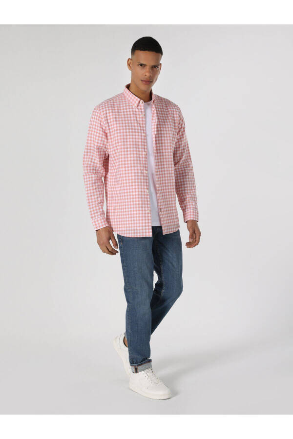 Red checkered, long-sleeved, regular fit men's shirt - 5