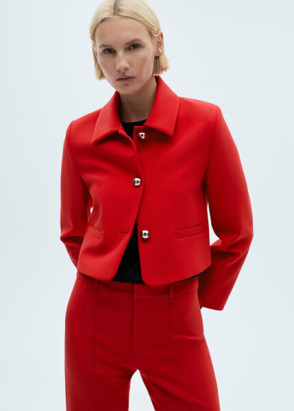 Red cropped jacket with buttons - 10