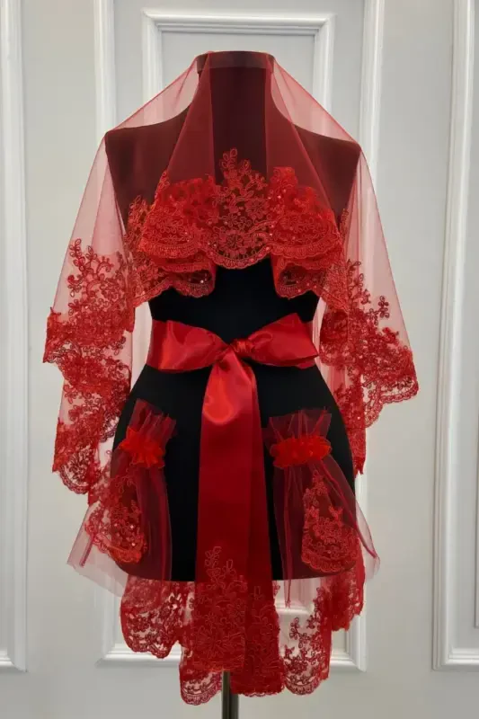 Red Delicate Pattern Sparkling Guipure Bridal Veil Set-Red - 3