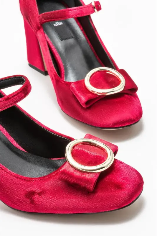 Red Women's High Heels - 3