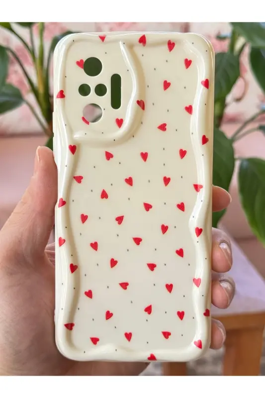 Redmi Note 10 Pro Kılıf Kamera Korumalı Dalga Kenarlı Kırmızı Kalp Desenli Silikon Kapak-Cici Kırmızı - 3