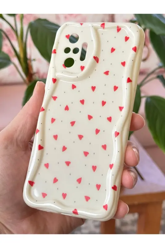 Redmi Note 10 Pro Kılıf Kamera Korumalı Dalga Kenarlı Kırmızı Kalp Desenli Silikon Kapak-Cici Kırmızı - 5