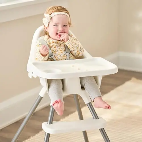 Regalo Baby Basics® Bebek ve Çocuk Mama Sandalyesi, Çıkarılabilir Büyük Tepsi ve Bardaklıklı Bebek Mama Sandalyesi, 5 Noktalı Emniyet Kemeri, Temizlemesi Kolay Çocuk Mama Sandalyesi, Beyaz - 5