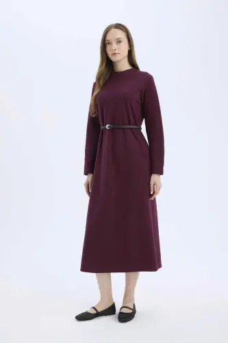 Regular Fit Bisiklet Yaka Uzun Kollu Kemerli Selanik Kumaş Maxi Tesettür Elbise-Bordo - 3