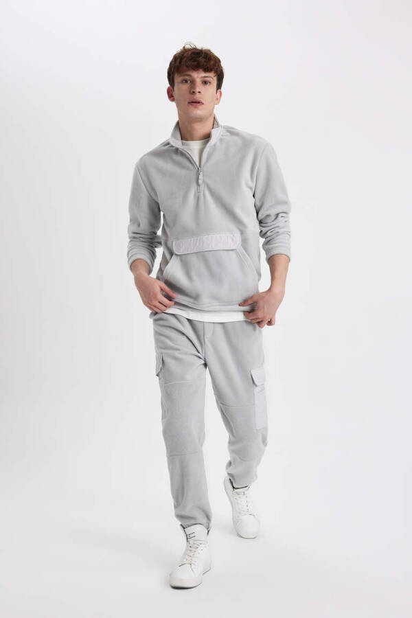 Regular Fit Cargo Pocket Fleece Sweatpants Light Grey - 2