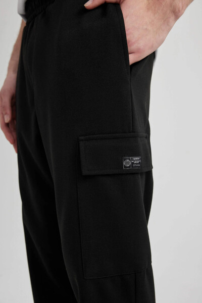 Regular Fit Cargo Pocket Sweatpants Black - 8