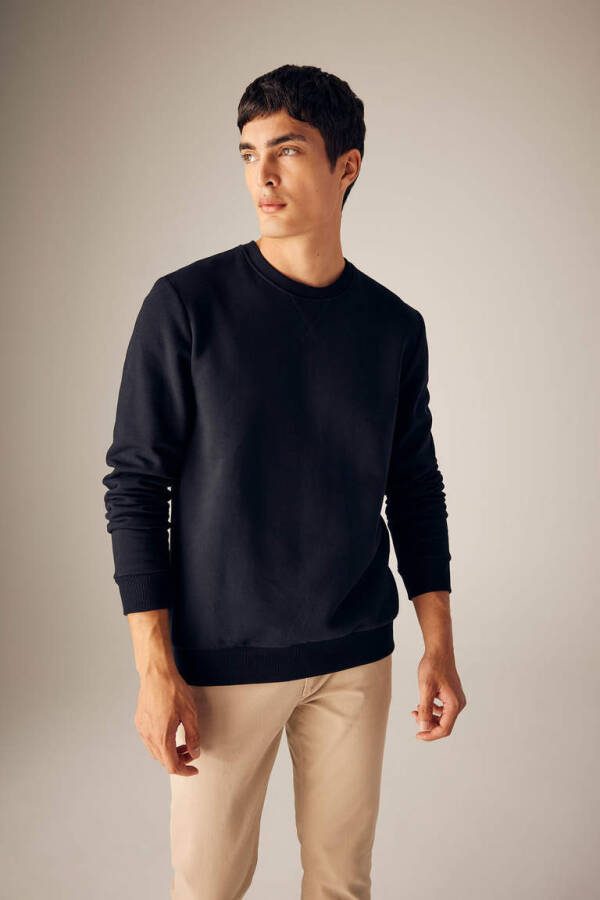 Regular Fit Crew Neck Basic Cotton Sweatshirt Black - 7