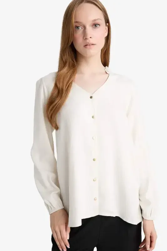 Regular Fit Crew Neck Glittery Fabric Long Sleeve Shirt-Ecru - DEFACTO