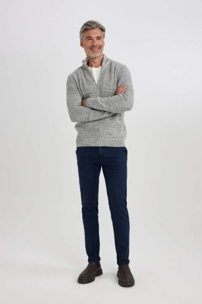 Regular Fit Crew Neck Half Zip Knit Sweater in Heather Grey - 2