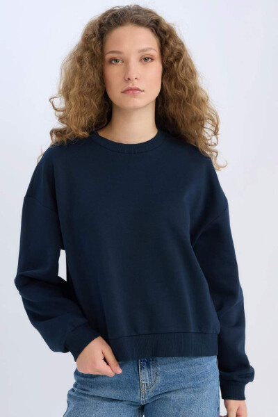 Regular Fit Crew Neck Heavy Basic Plain Sweatshirt Dark Blue - 1