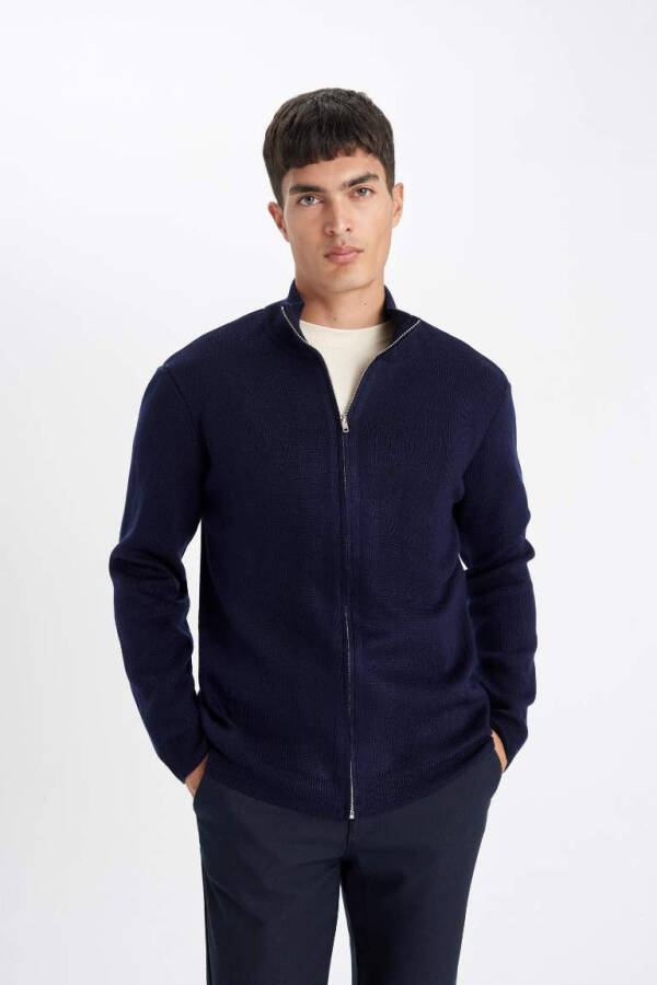 Regular Fit Crew Neck Zip-Up Knit Sweater in Navy - 3