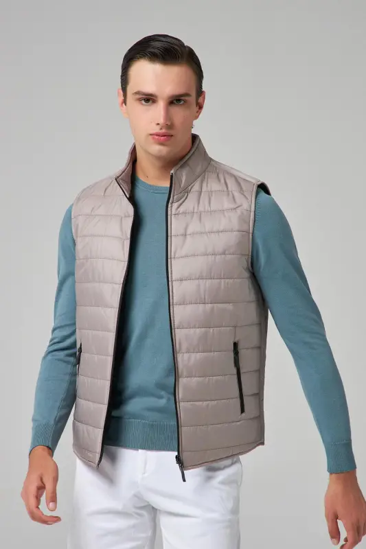 Regular Fit Gray Stand-Up Collar Fiber Filled Seasonal Zippered Padded Vest Jacket-Gray - D'S DAMAT