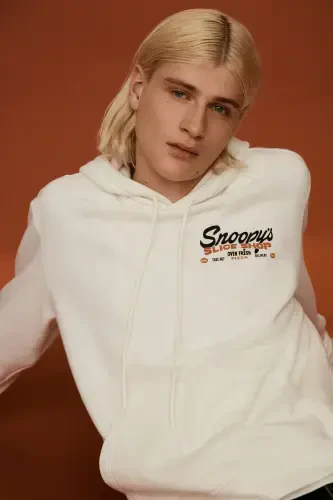 Regular Fit Hoodie-White/Snoopy - H&M (1)