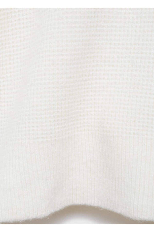 Regular Fit Knitted Polo Shirt - 7