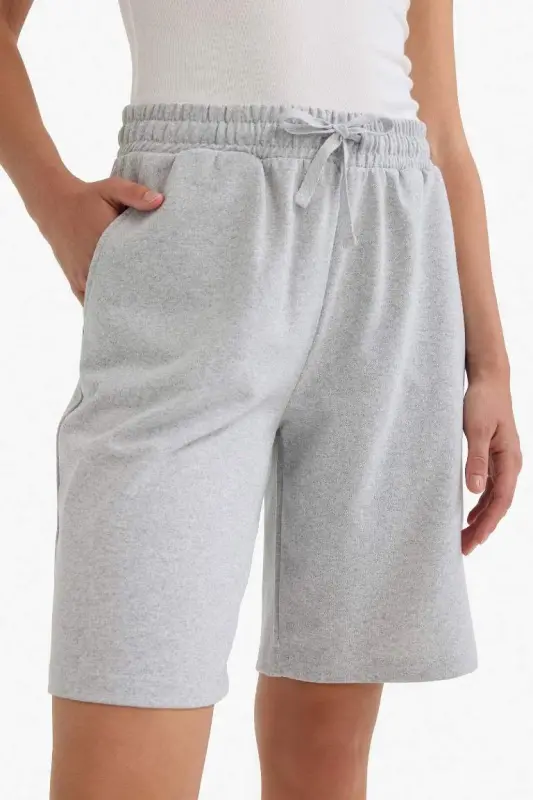 Regular Fit Normal Bel Düz Paça İnce Bermuda Şort-Gri Melanj - 8