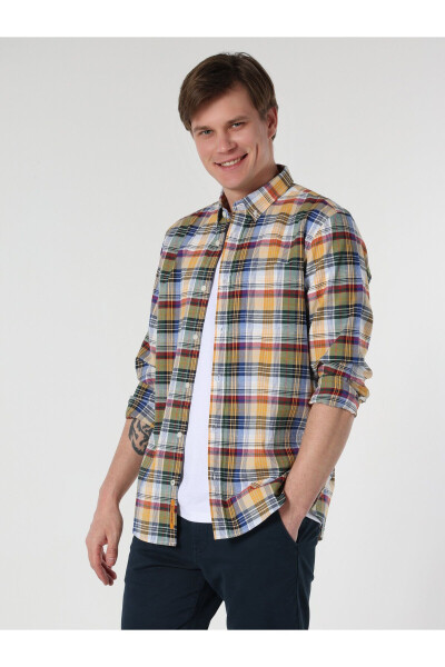 Regular fit, plaid, multi-colored, long-sleeve men's shirt. - 1