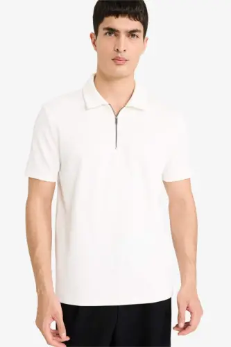 Regular Fit Polo Shirt with Zipper Collar and Short Sleeves Off-White - 1