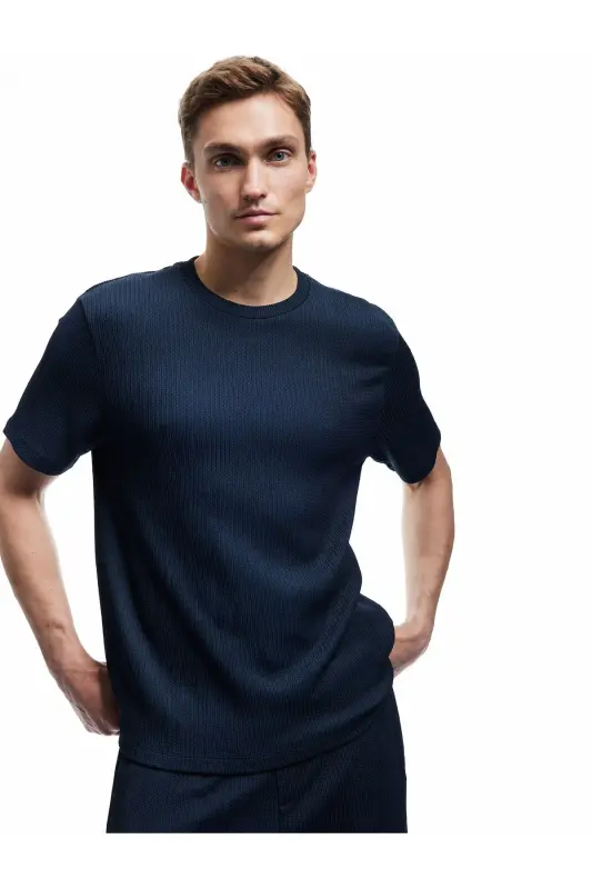 Regular Fit Short Sleeve Crew Neck Basic T-Shirt - 1