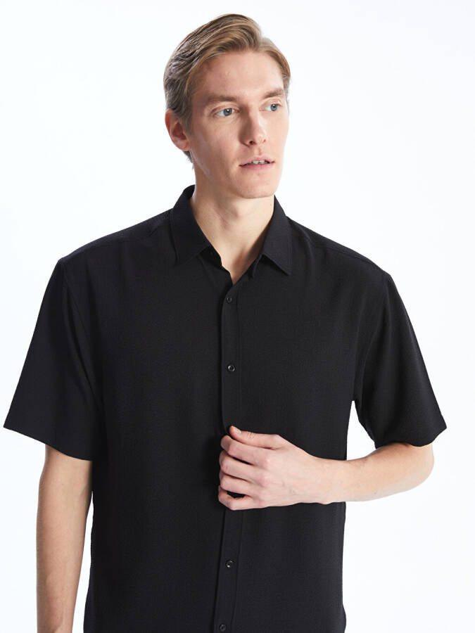 Regular Fit Short Sleeve Men's Textured Shirt - 1