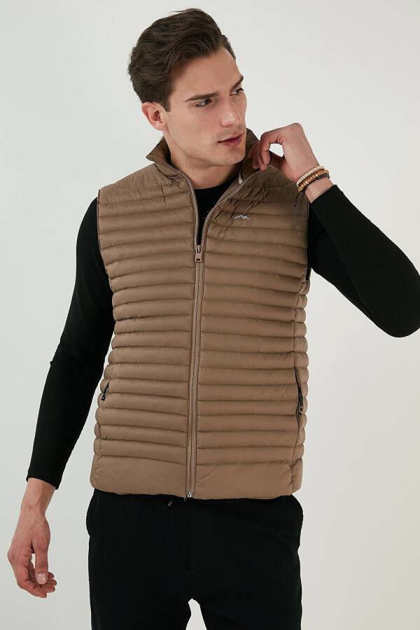 Regular Fit Stand Collar Pocket Quilted Puffer Vest 497KIM - 19